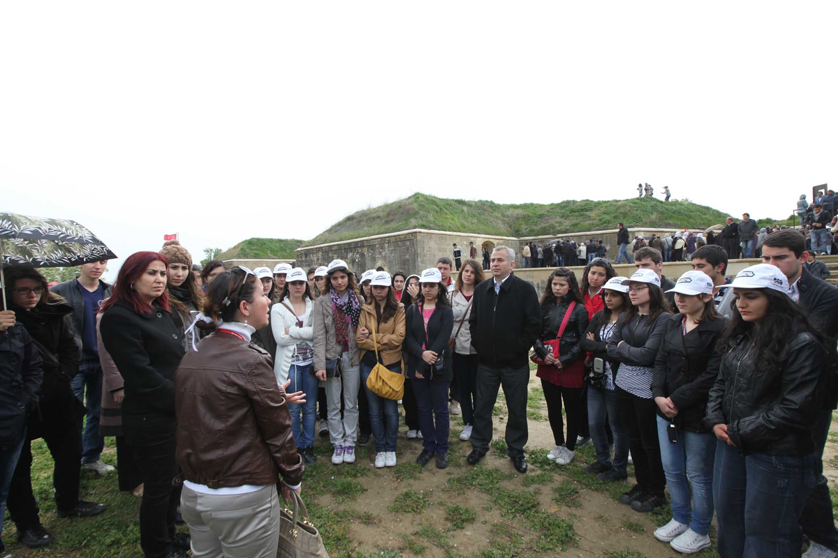 280 Genç Denizli Çanakkale'de