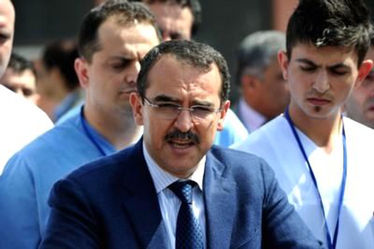 Bakan Ergin Metris Cezaevi\'ni İnceledi