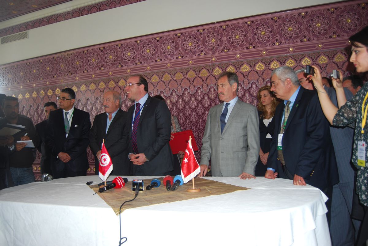 Bakan Günay, Tunus ile \'Ortak Turizm Tutanağı\' İmzaladı