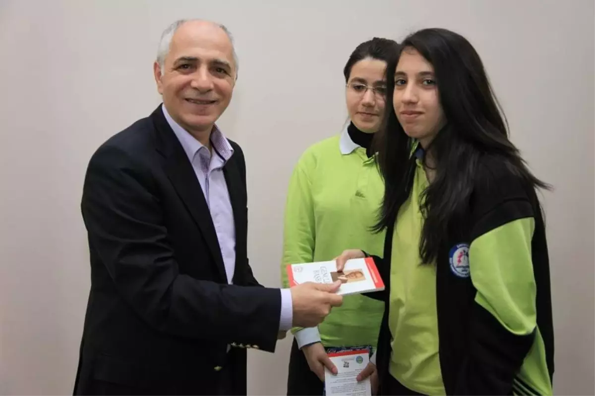 Başkan Akbaş Lise Öğrencileriyle Bir Araya Geldi