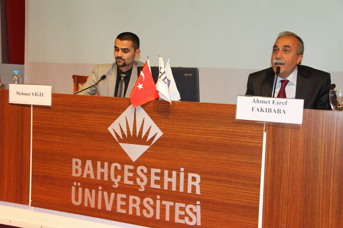 Başkan Fakıbaba Bahçeşehir Siyaset Okulu\'nda Konuştu