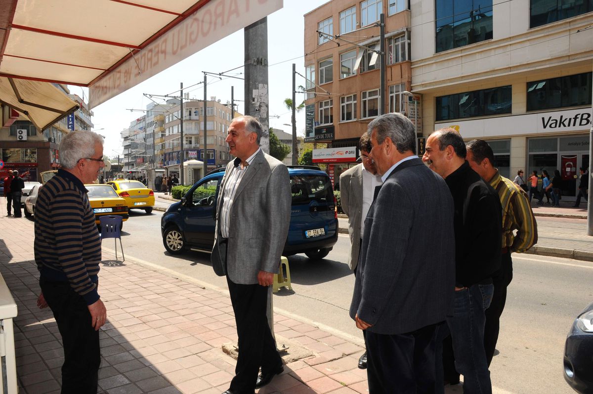 Başkan Sevimçok, İsmetpaşa Caddesi Esnafı ile Buluştu