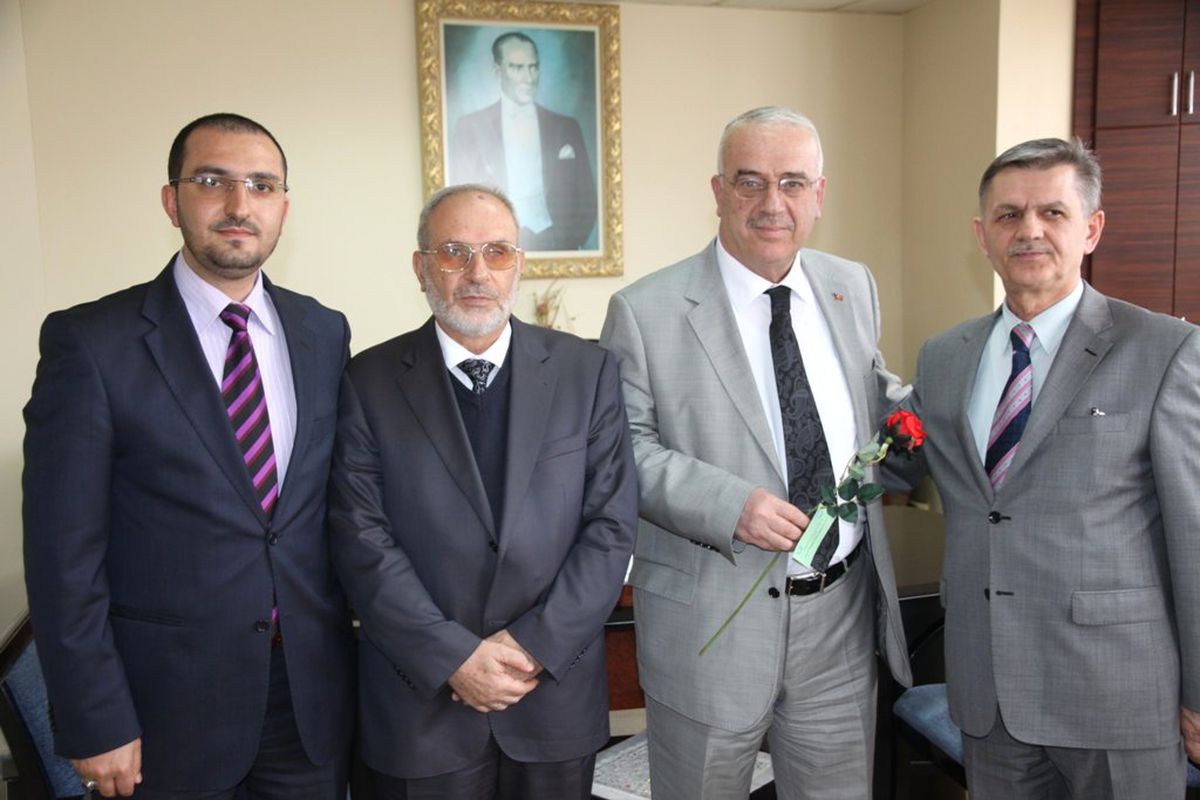 Başkan Vekili Kandil\'e Anlamlı Ziyaret.
