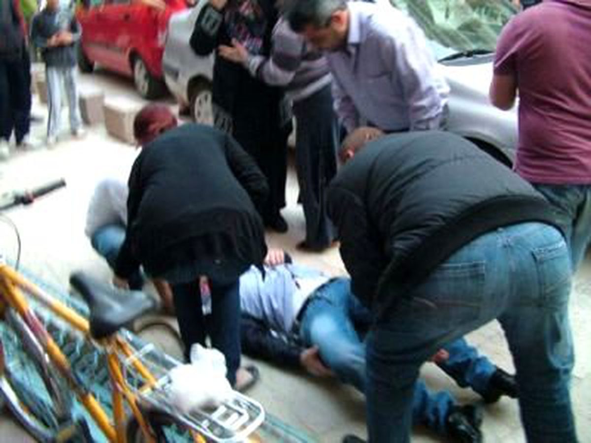 Cadde Ortasında Çatışma: 4 Yaralı