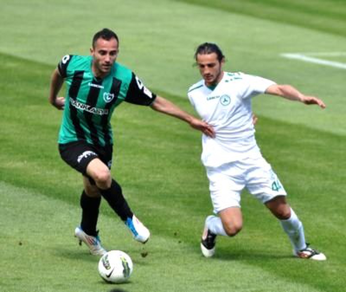 Denizlispor\'da Farklı Galibiyetin Sevinci Yaşanıyor