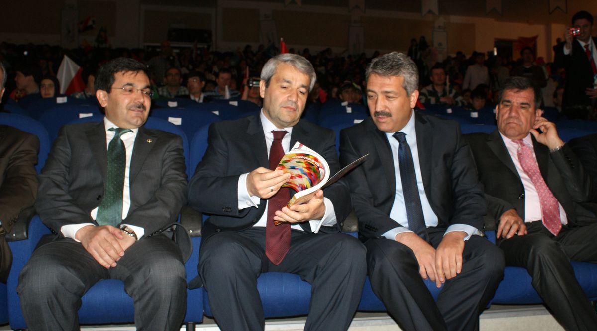 \'Düş Çizgisi 8. Uluslararası Tasarım Olimpiyatları\' Ödülleri Sahiplerini Buldu