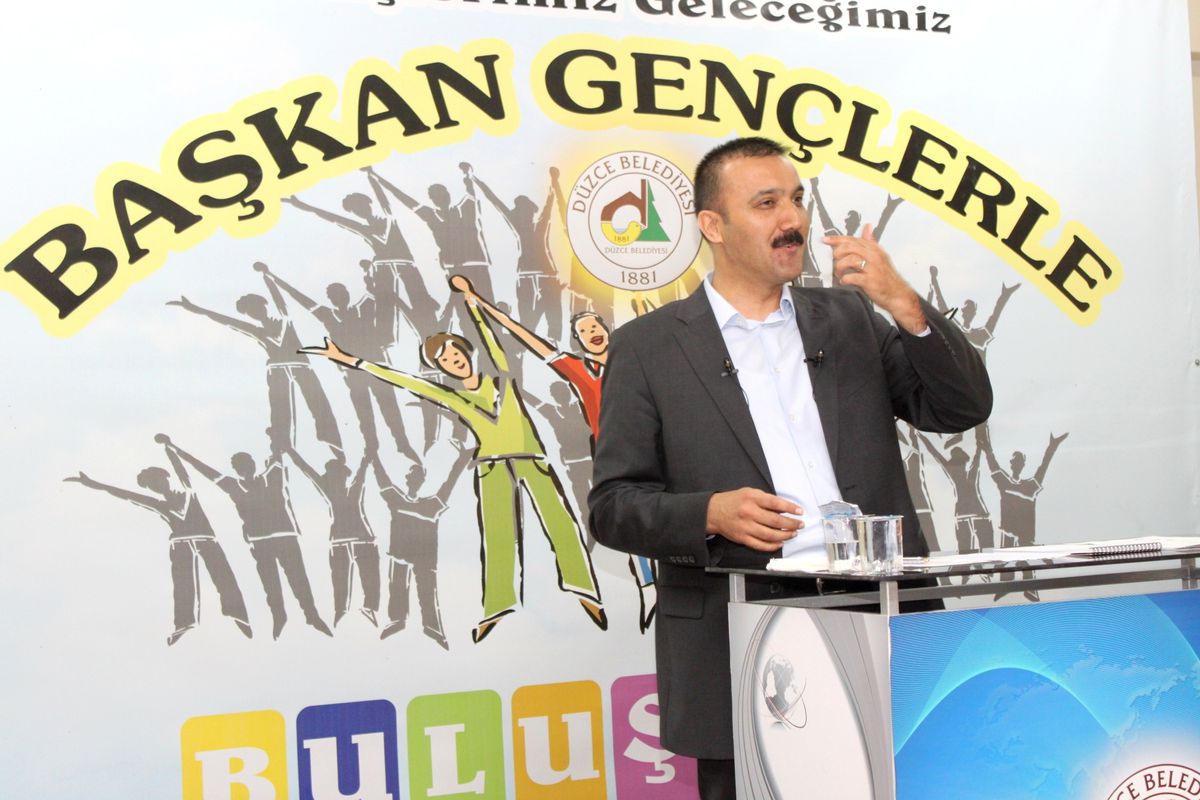 Düzce Belediye Başkanı Bayram, "Değerlerinize Sahip Çıkın"