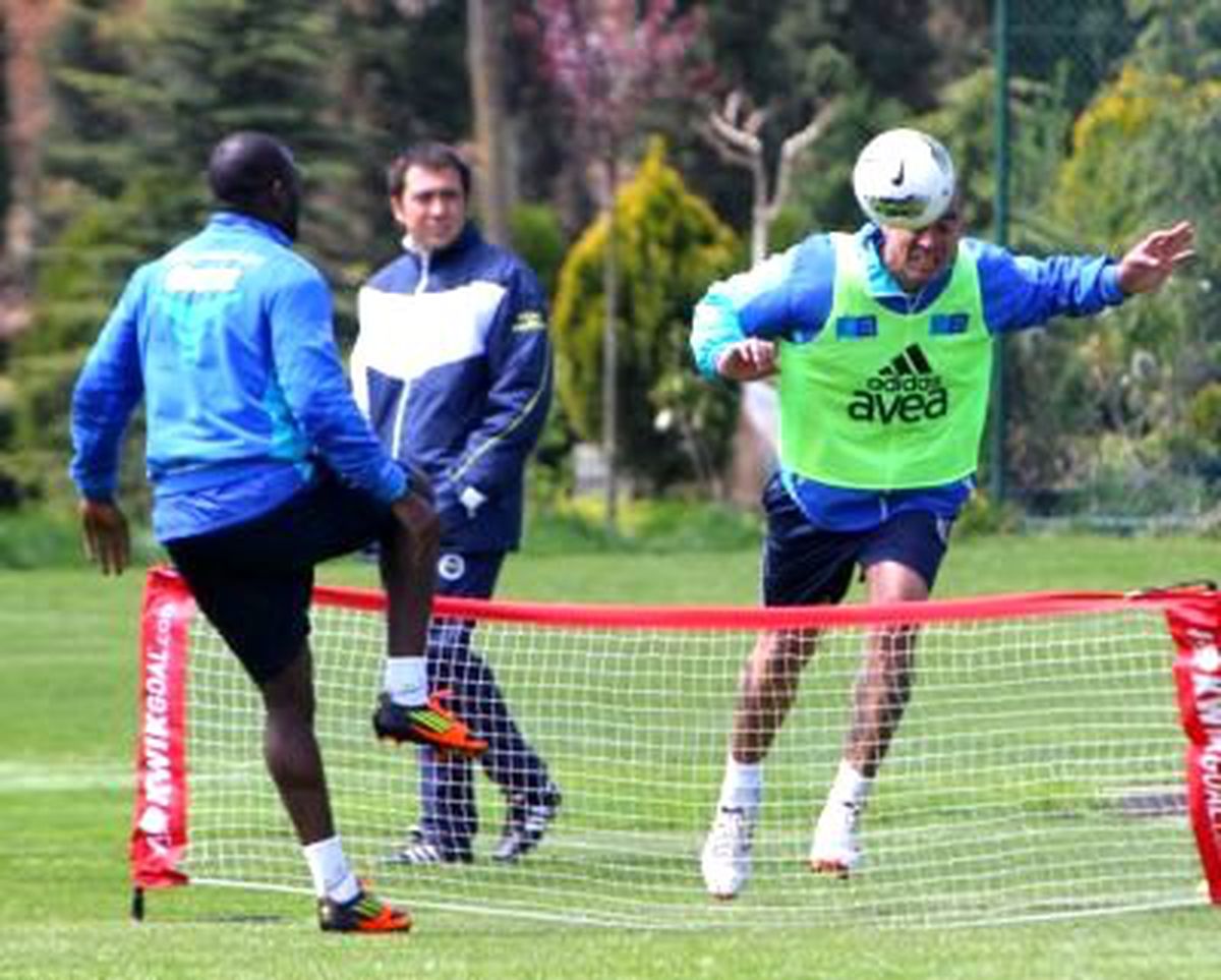 Fenerbahçe'de Galatasaray Mesaisi Başladı