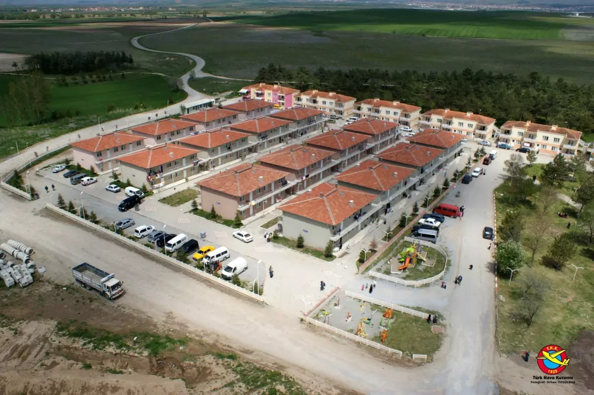 Hüdai Kaplıcası\'ndaki Apart Daireler Kiraya Verilecek