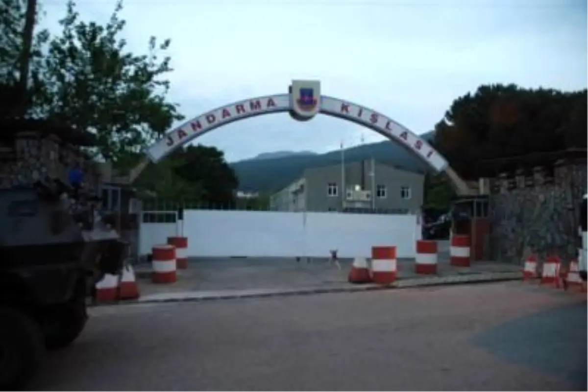 İskenderun\'da Askeri Birliğe Saldırı