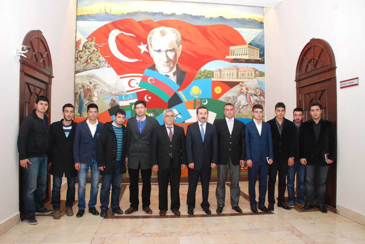Karatay Kent Konseyi Gençlik Meclisi\'nden Rektör Gökbel\'e Ziyaret