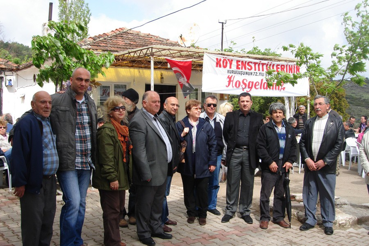 Köy Enstitülerinin 72. Yılı Urla\' da Kutlandı