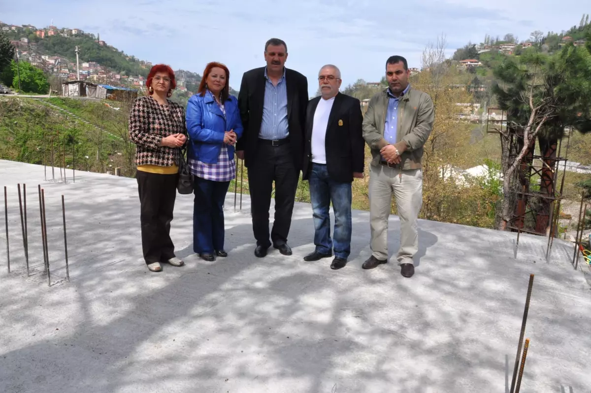 Kozlu\'da, Hayvanları "Kısırlaştırma ve Tedavi Ünitesi" Kuruluyor