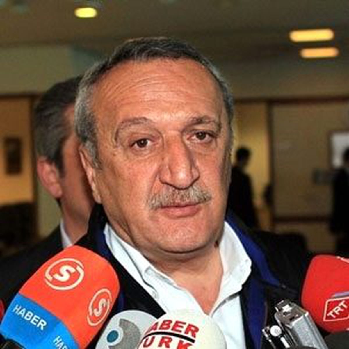 Mehmet Ağar\'a 5 Yıl Hapis Cezası