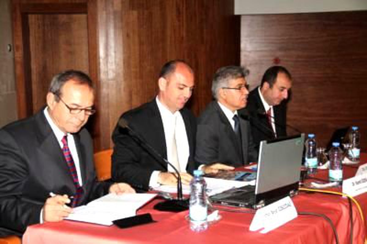 Özbozdağ; "Turizm Yozlaştırmamalıyız"
