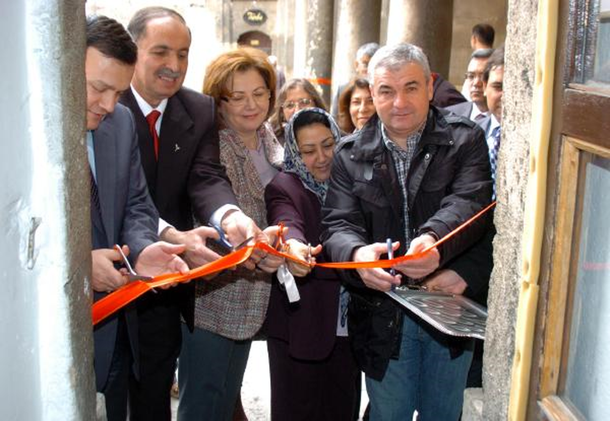 Rıza Çalımbay Kermes Açılışına Katıldı