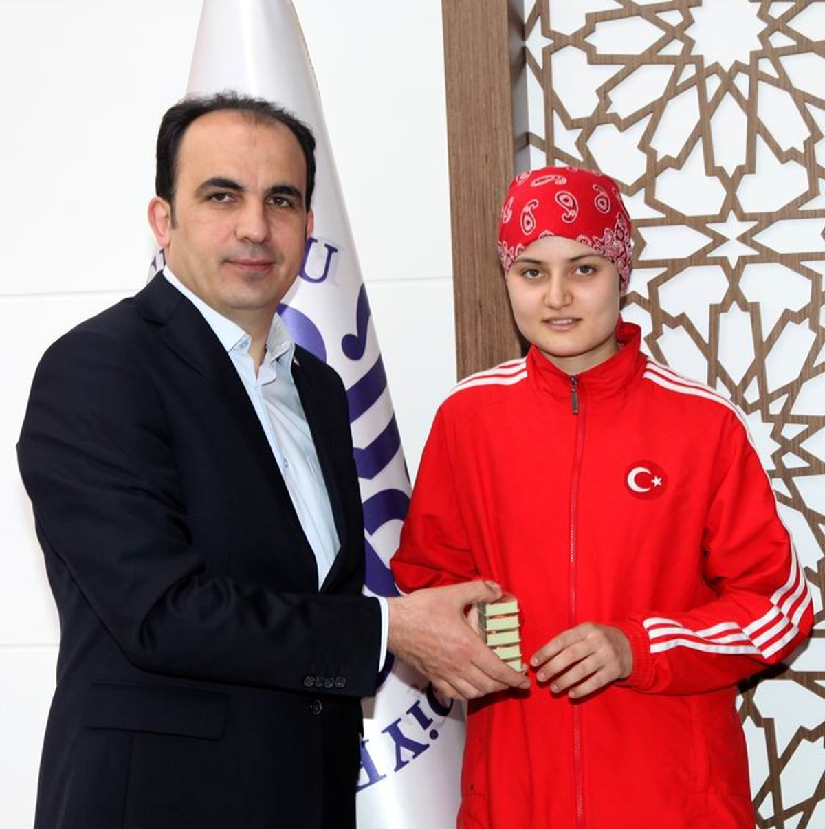 Selçuklu\'da Dünya İkincisine Ödül