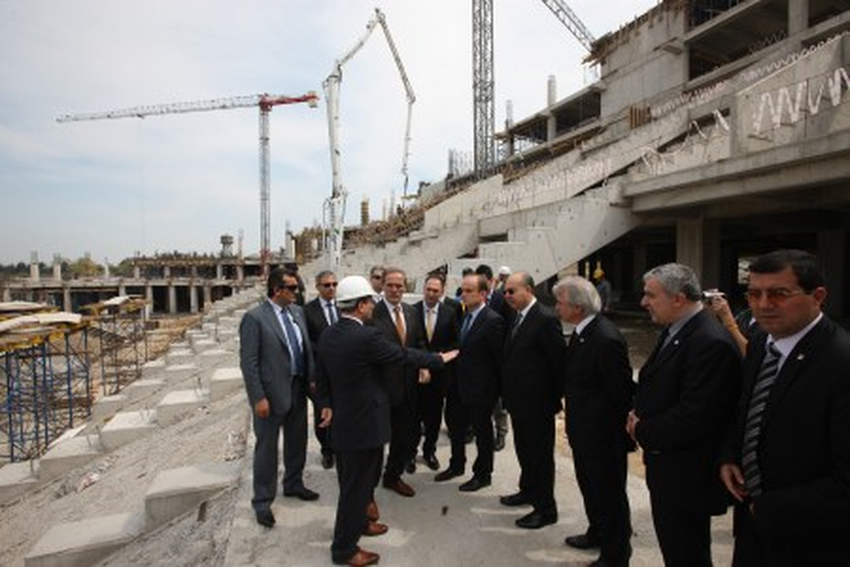 Spor Genel Müdürü\'nden Stadyuma Övgü