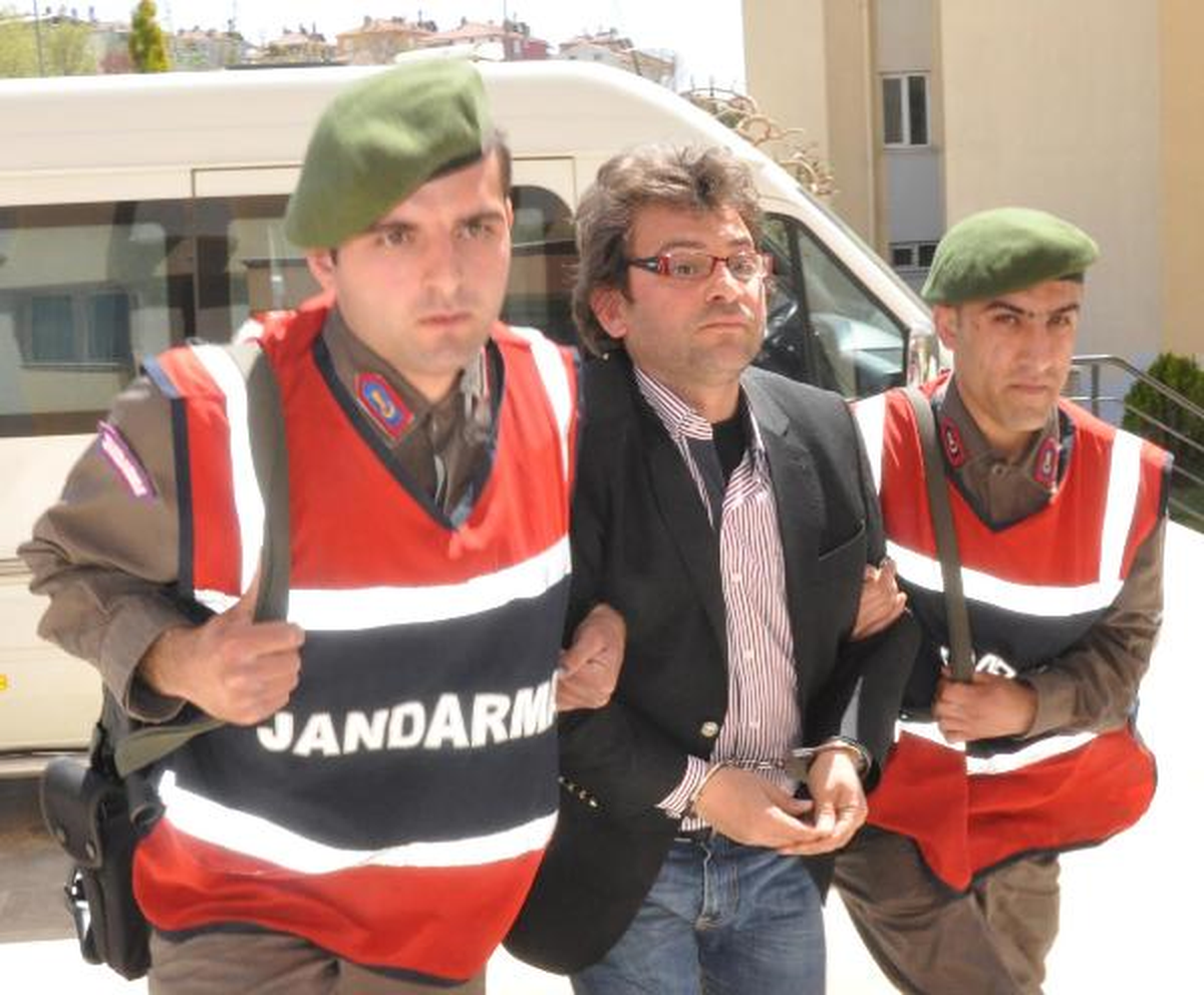 Tarihi Eser Operasyonu İçin Yolcu Trenine Yapılan Baskında PKK Üyesi Yakalandı