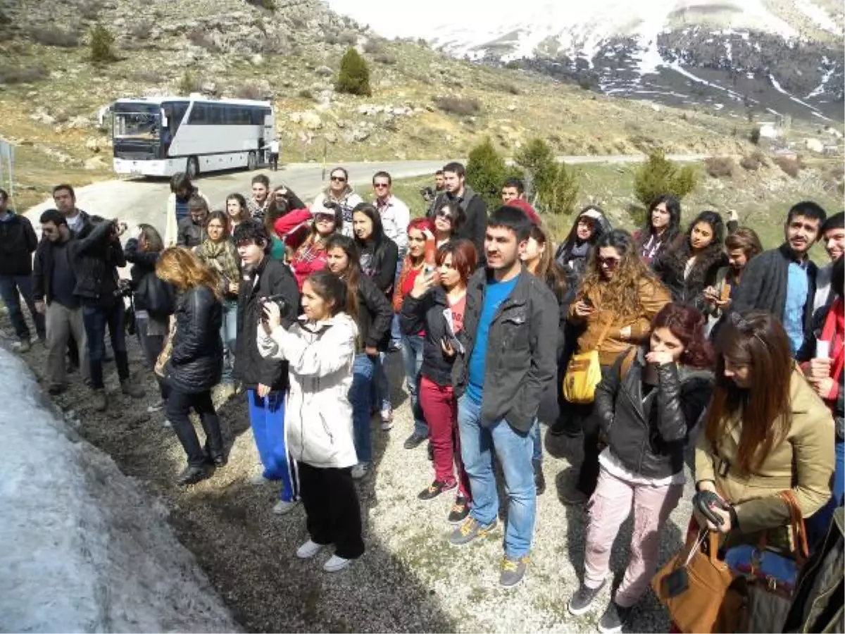 Gençler Kraliçe Puduhepa\'nın İzinde