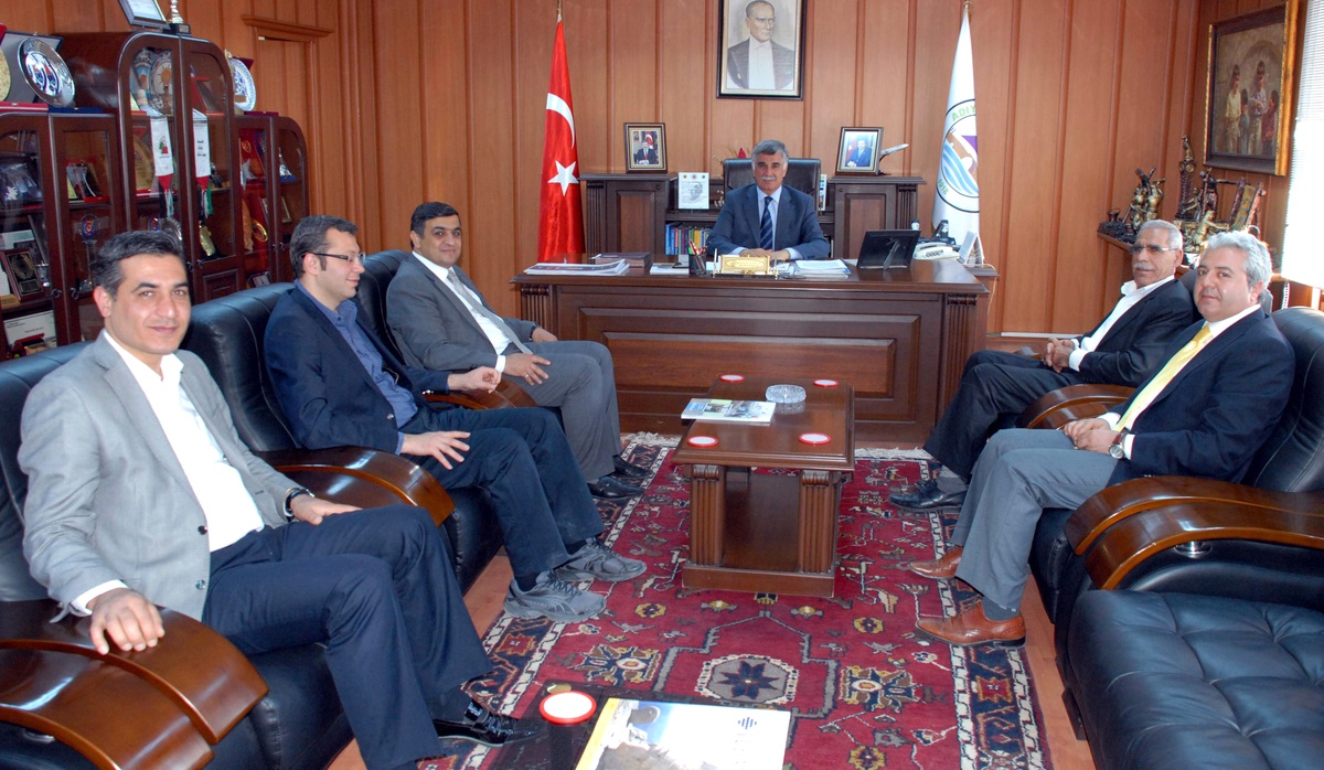 Adıyamanlılar Vakfı Büyükaslan'ı Ziyaret Etti
