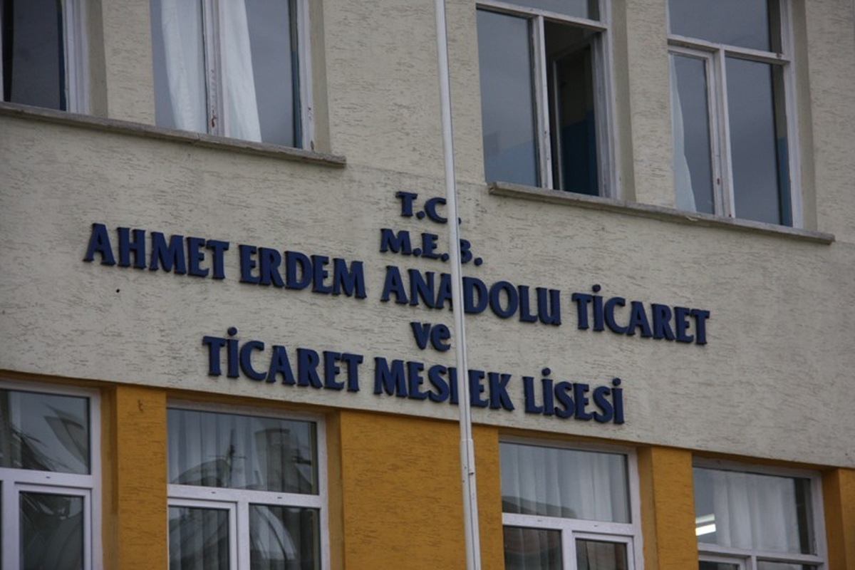 Ahmet Erdem'den Büyük Başarı