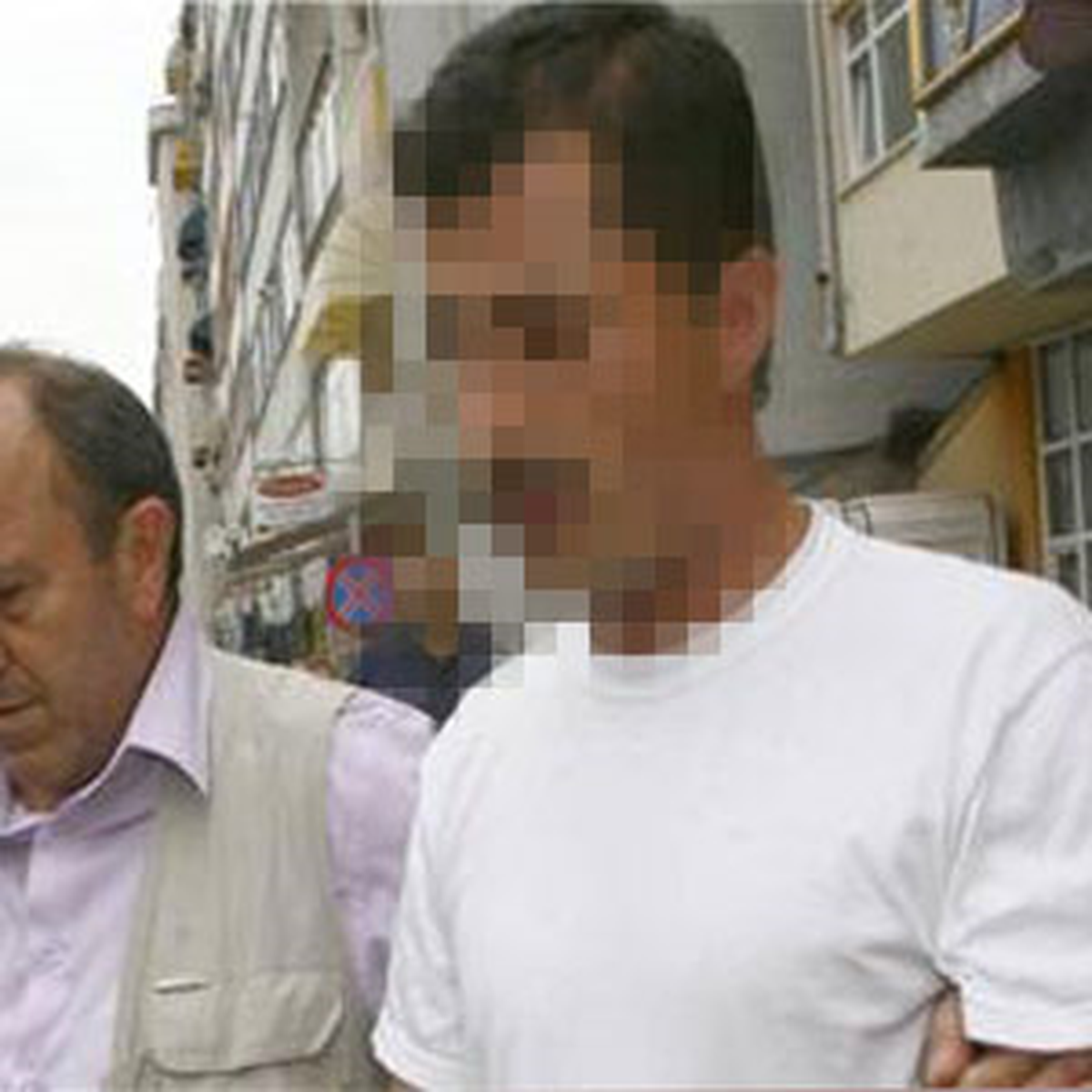 Arkadaşının Boğazını Kesen Gence 25 Yıl Hapis