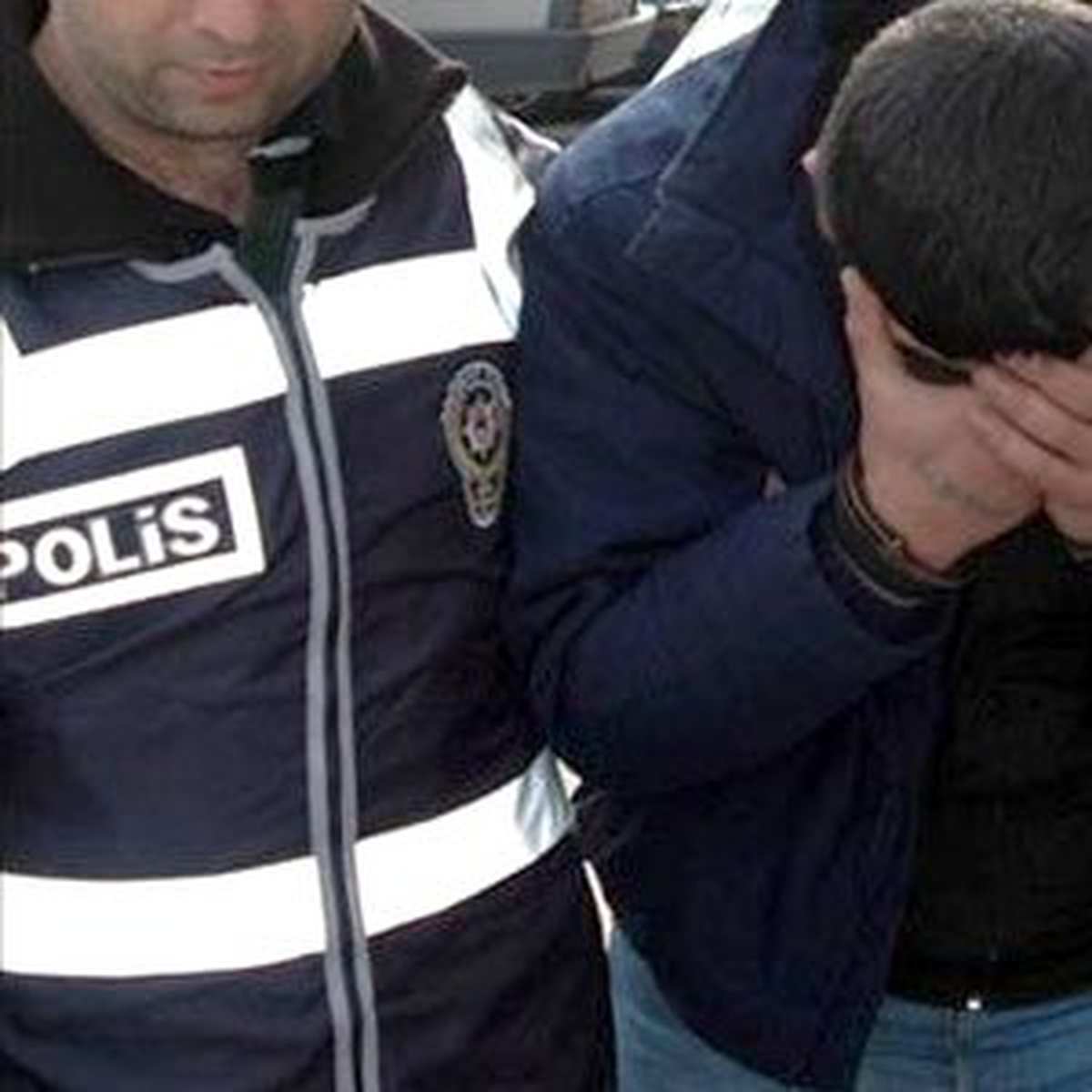 Cizre\'de Gözaltına Alınan 13 Kişiden 10\'u Tutuklandı