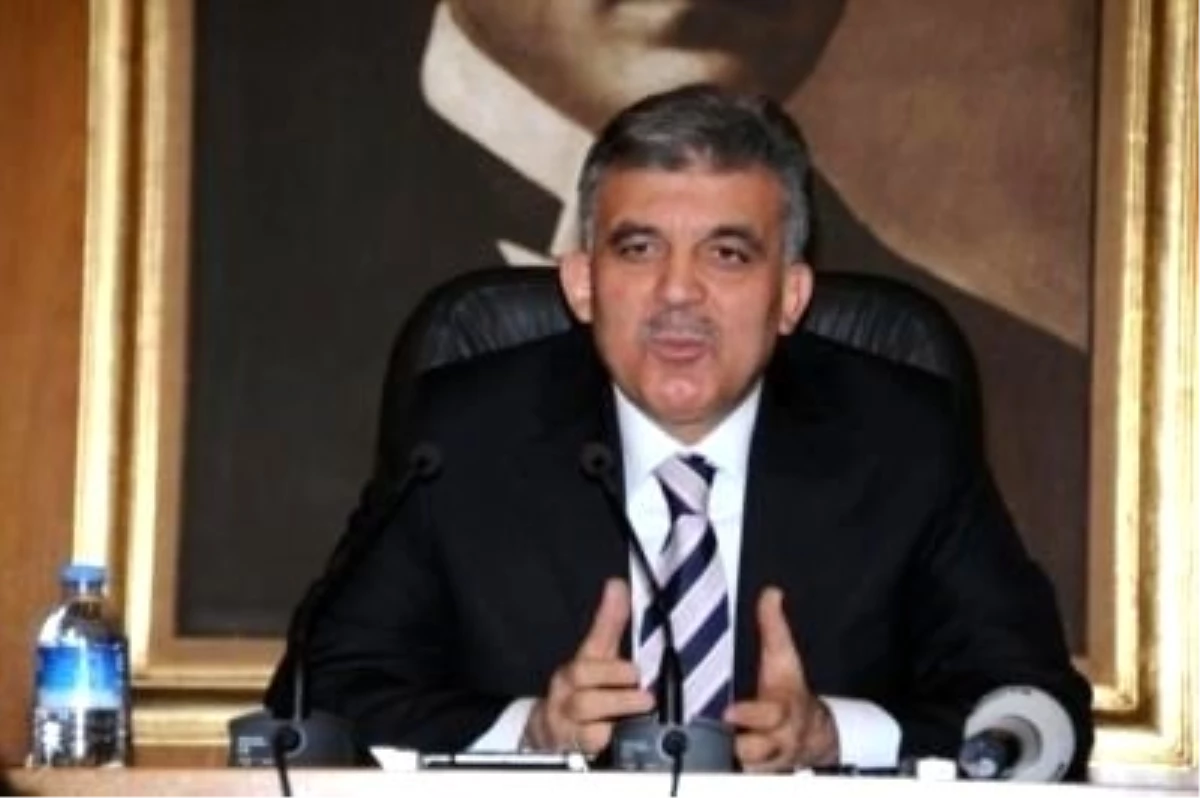 Cumhurbaşkanı Gül\'den Anayasa Mahkemesi Üyeliğine Atama