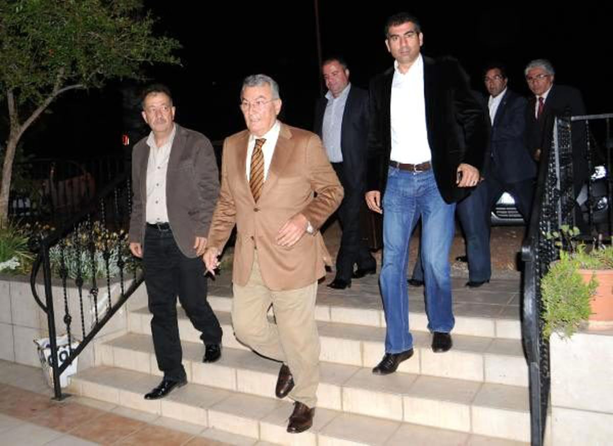 Deniz Baykal Antalya'da
