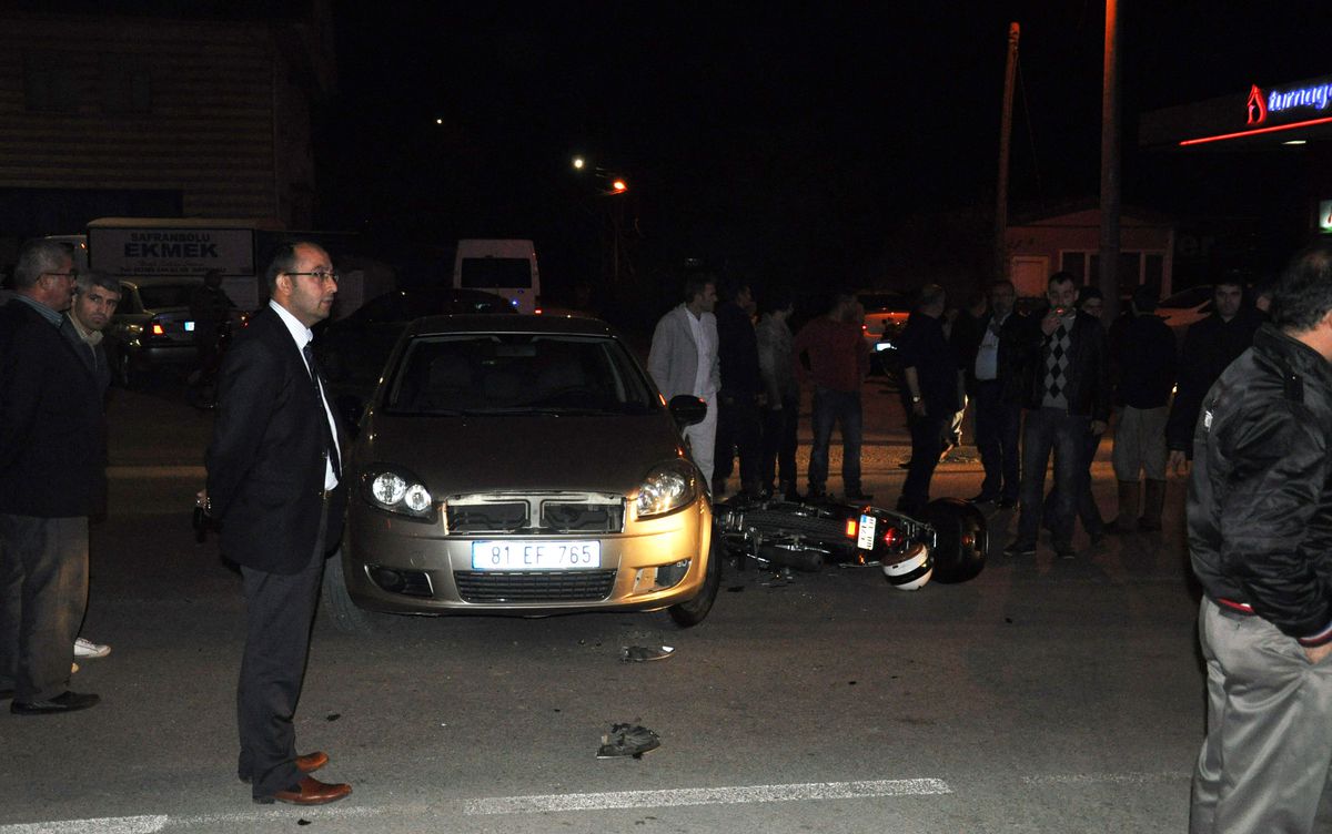 Düzce'de Trafik Kazası: 2 Yaralı