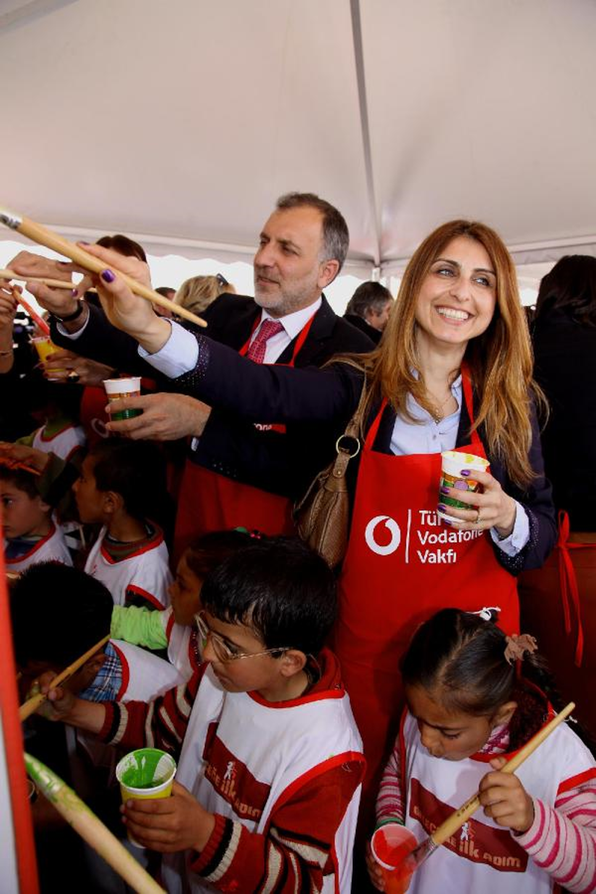 Erciş\'te Çocuk Evleri ile Depremin İzleri Silinecek