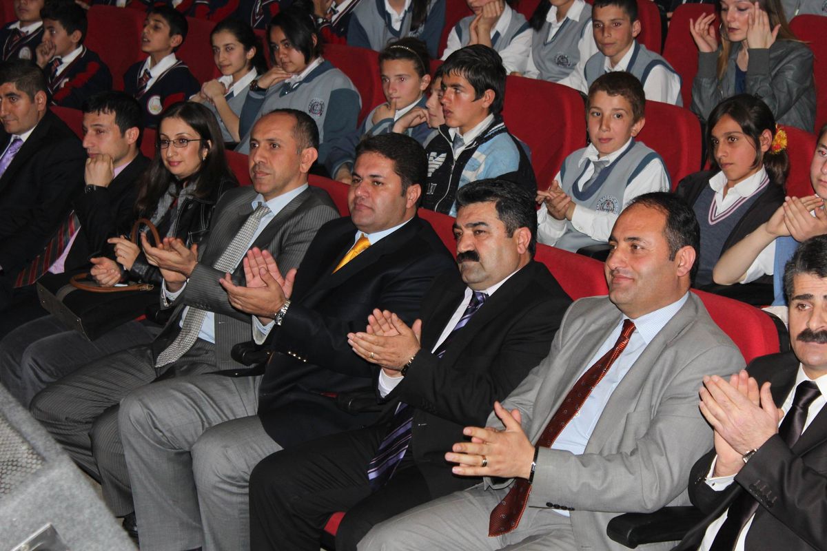 Hakkari\'de Okullar Arası Bilgi Yarışması