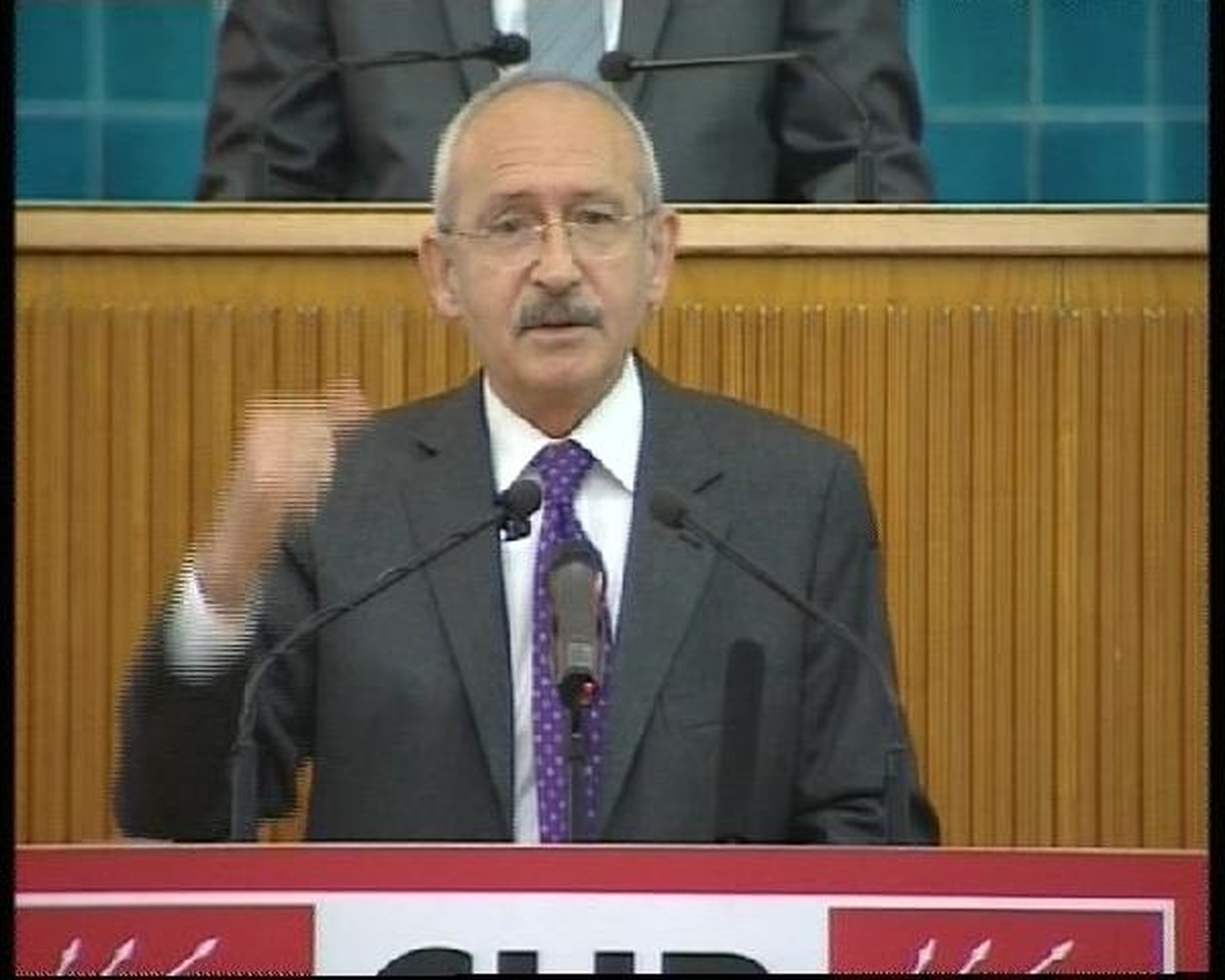 Kılıçdaroğlu\'ndan Başbakan Erdoğan\'a: Fatih Sultan Mehmet İstanbul\'u Kurtardı, Sen de Soydun