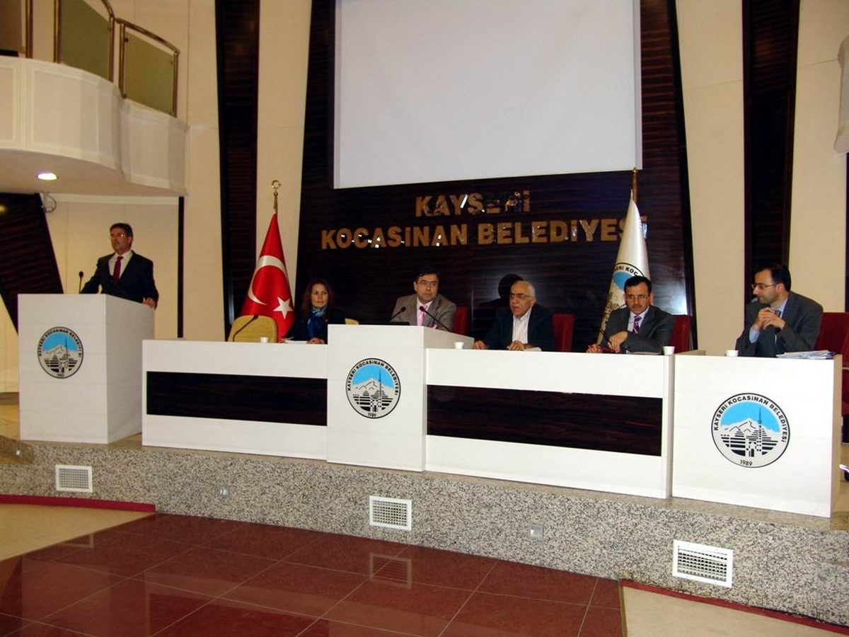 Kocasinan Belediyesi Akaryakıt İstasyonu ve İşyeri Sattı