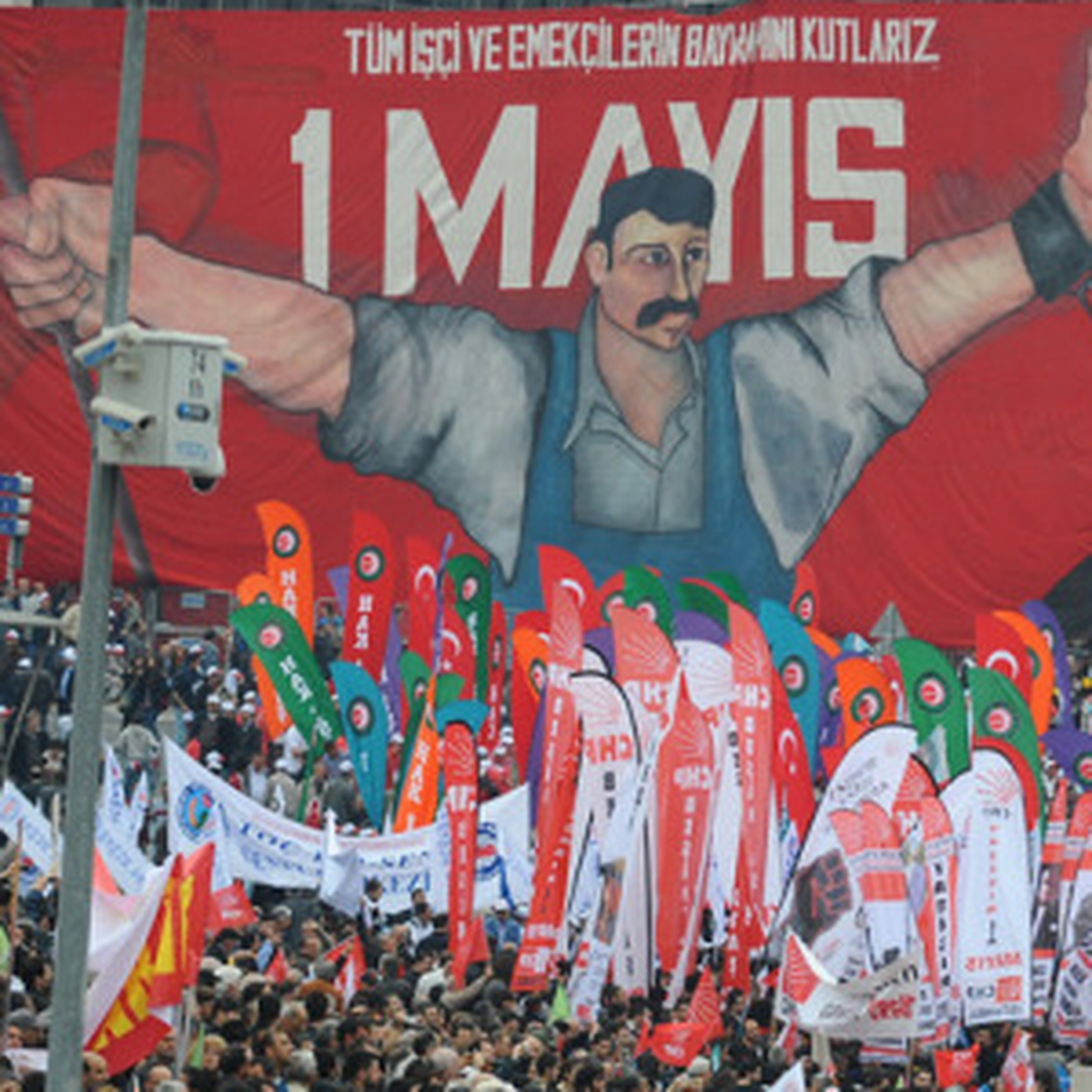 Vali\'den "1 Mayıs" Açıklaması