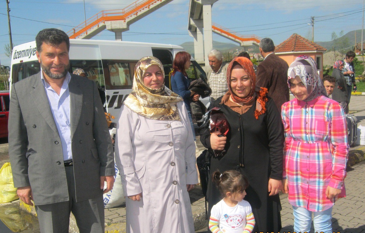 Zonguldak'a Sığınan Vanlı Aile, Memleketine Uğurlandı