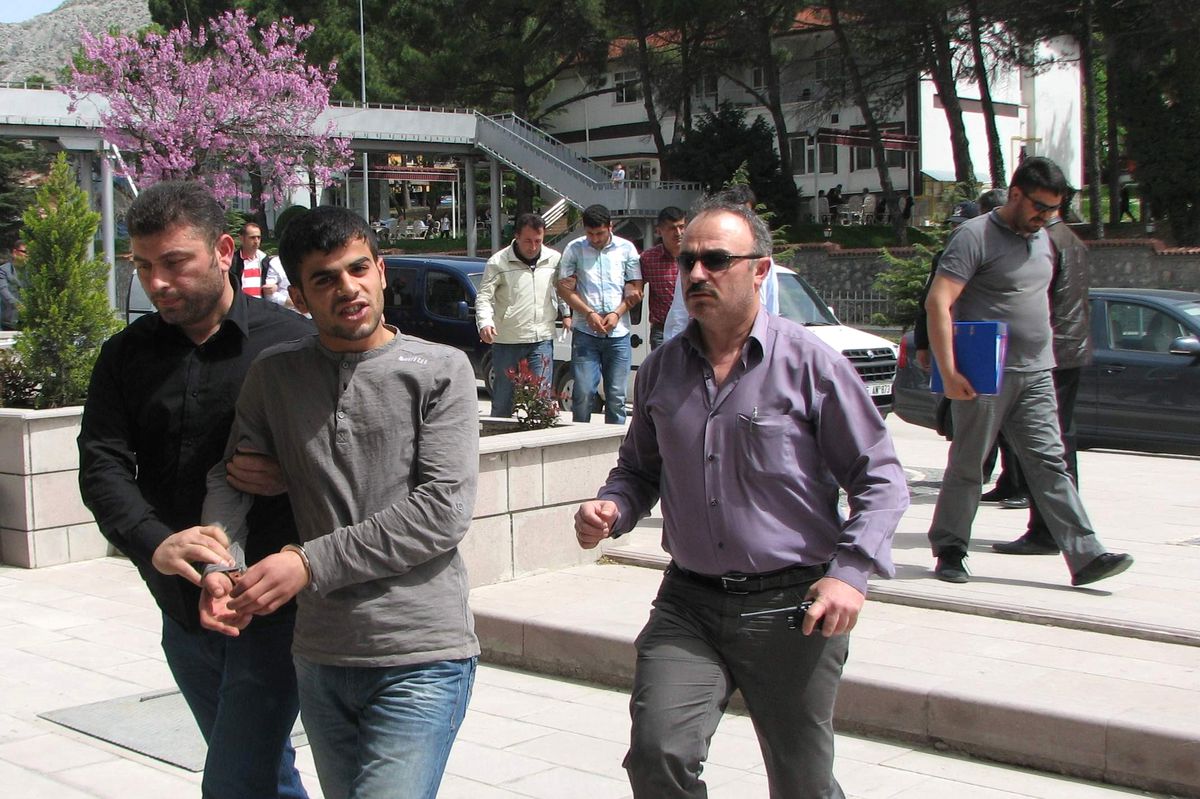 4 İlde Hırsızlık Yapan 3 Şahıs Amasya\'da Yakalandı