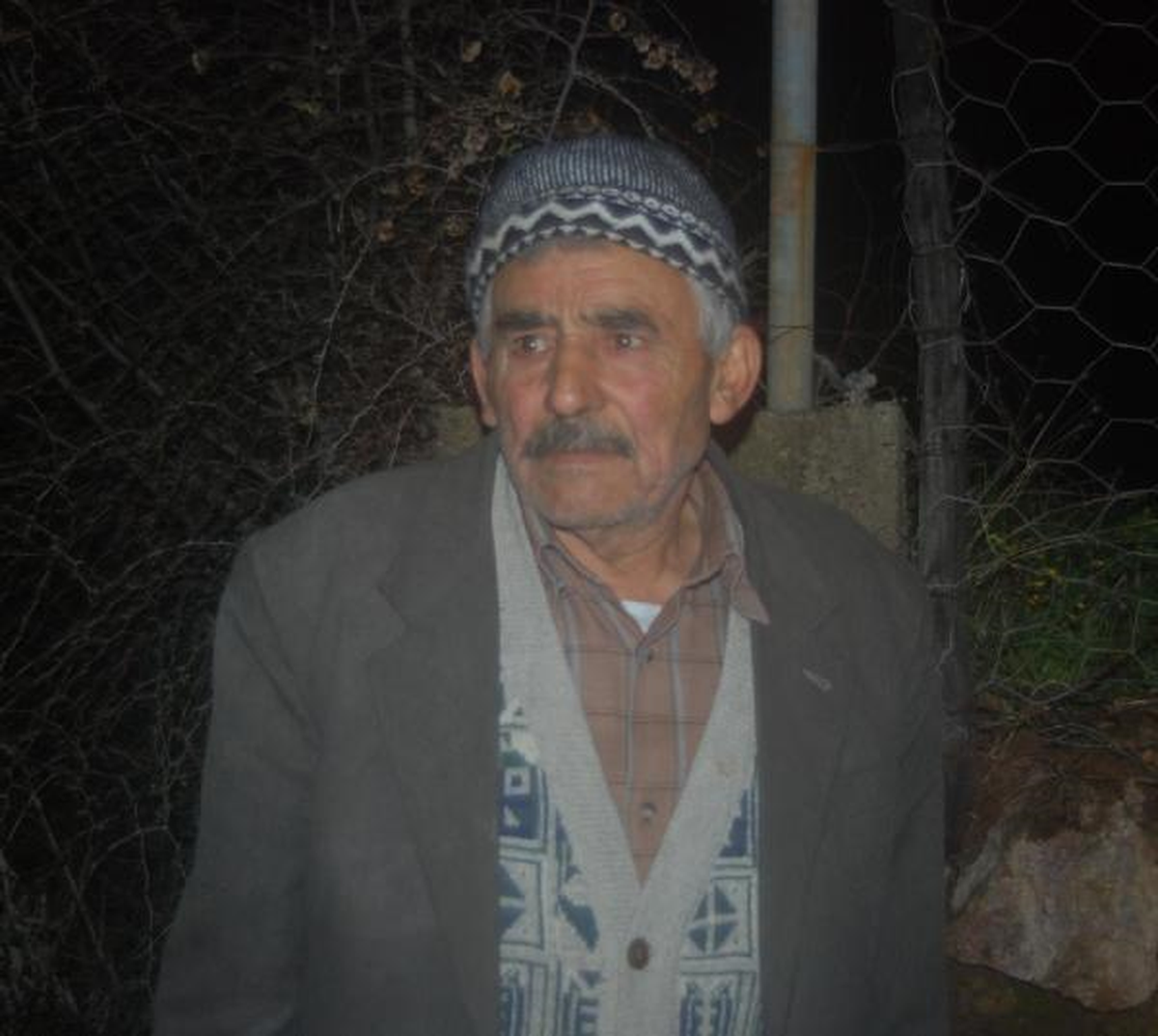 Ahıra Yıldırım Düştü, Gebe 9 İnek Telef Oldu