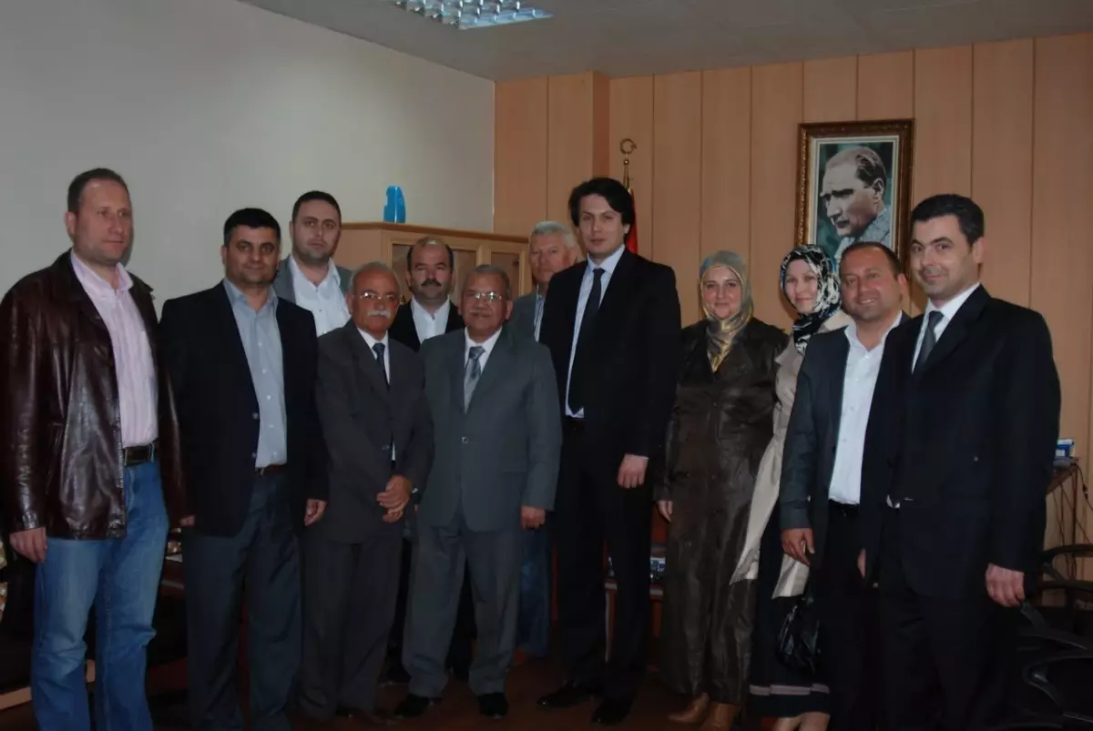 AK Parti'den Müftü Gürlen'e Kutlu Doğum Ziyareti