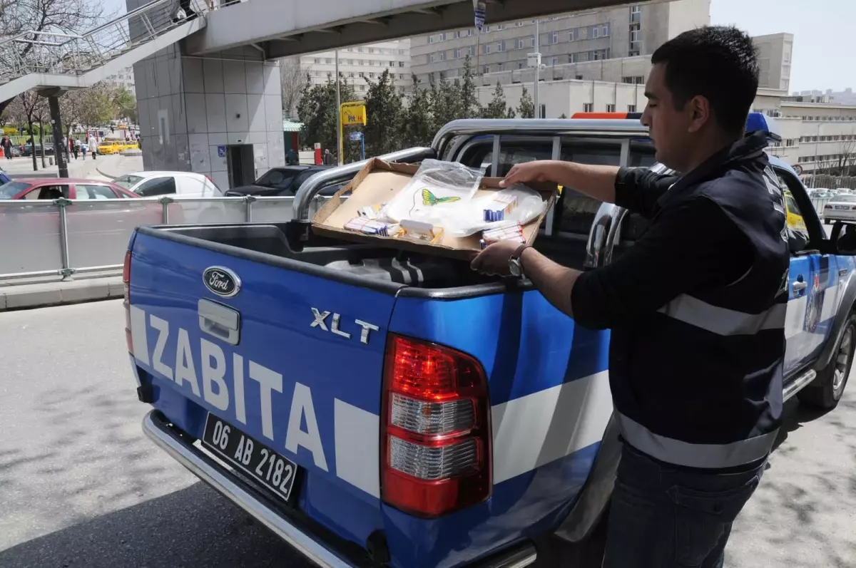 Altındağ\'da Zabıta Ekipleri İşportacılara Göz Açtırmıyor