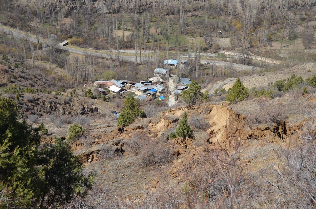 Bağbaşın\'da Heyelan Korkusu