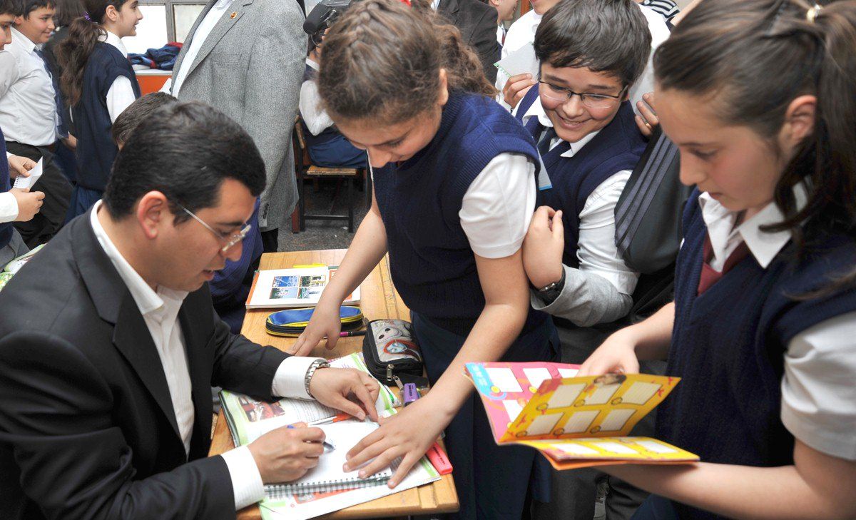 Başkan Tütüncü\'den Mezun Olduğu Okula Ziyaret