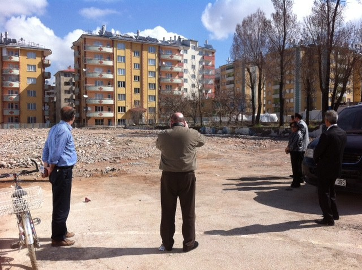 Bir Okul da Bursalı İş Adamlarından