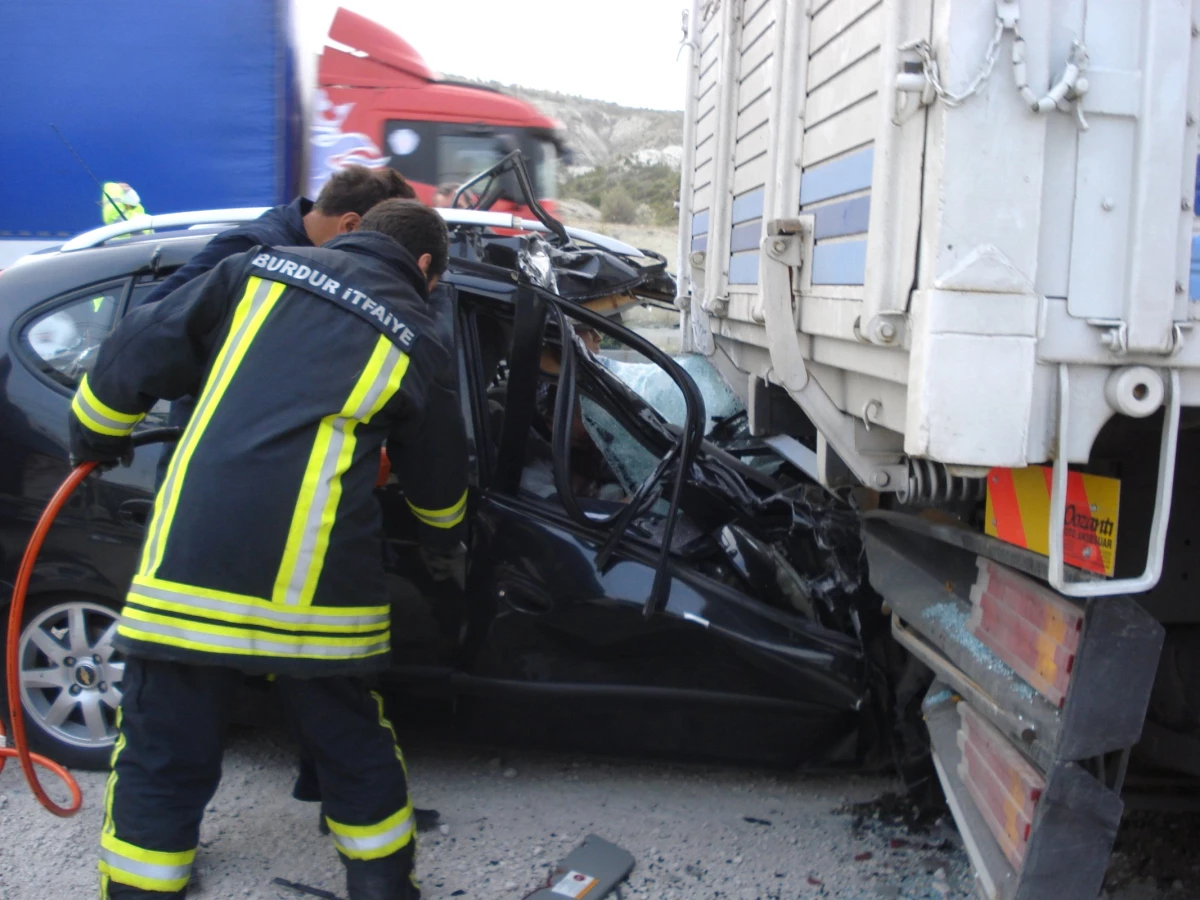 Burdur\'da Kaza: 4 Yaralı
