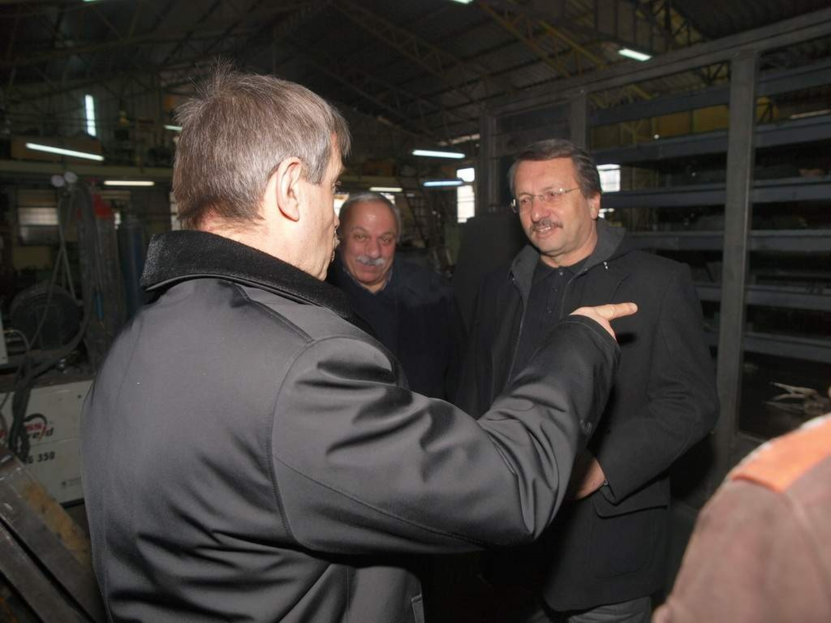 Çaykur 2012 Yaş Çay Kampanyasına Yaş Çay İşleme Kapasitesini Arttırarak Giriyor