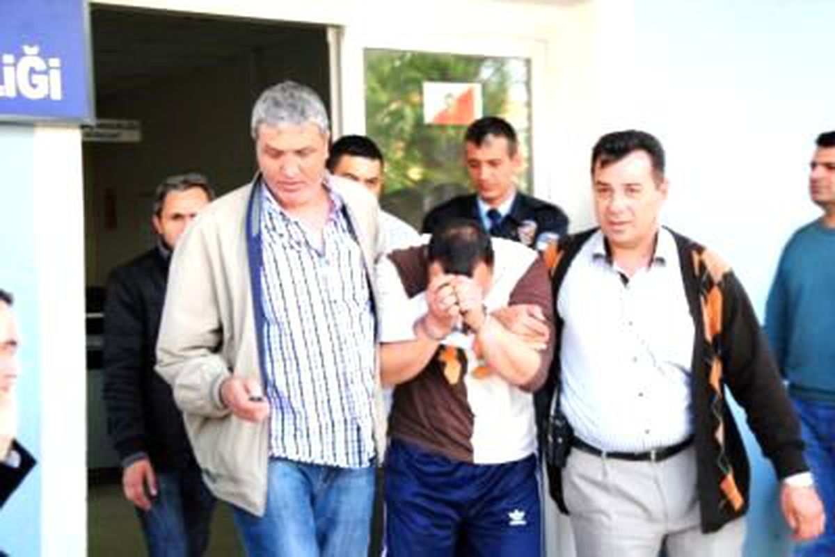 Firarileri Facebook Mesajı Yakalattı