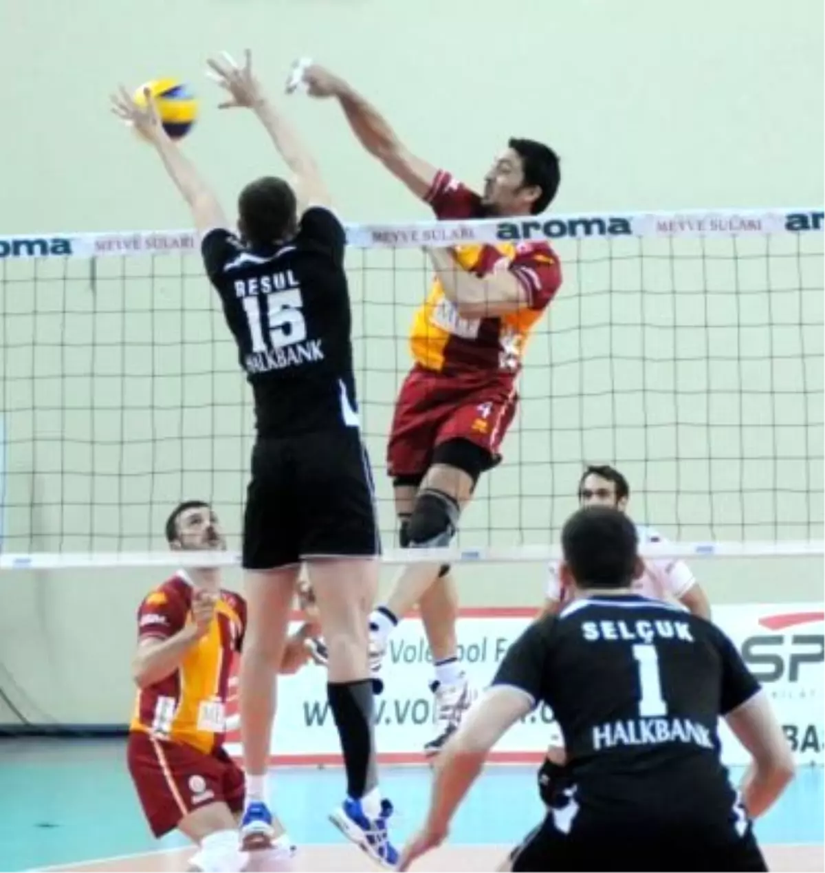 Galatasaray Yurtiçi Kargo: 0 – Halkbank: 3