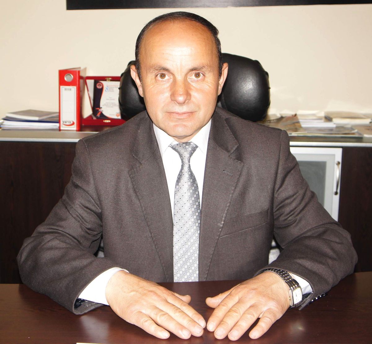 Güven Tur\'un Kurucularından Cemil Özçelik\'te Başkanlığa Aday