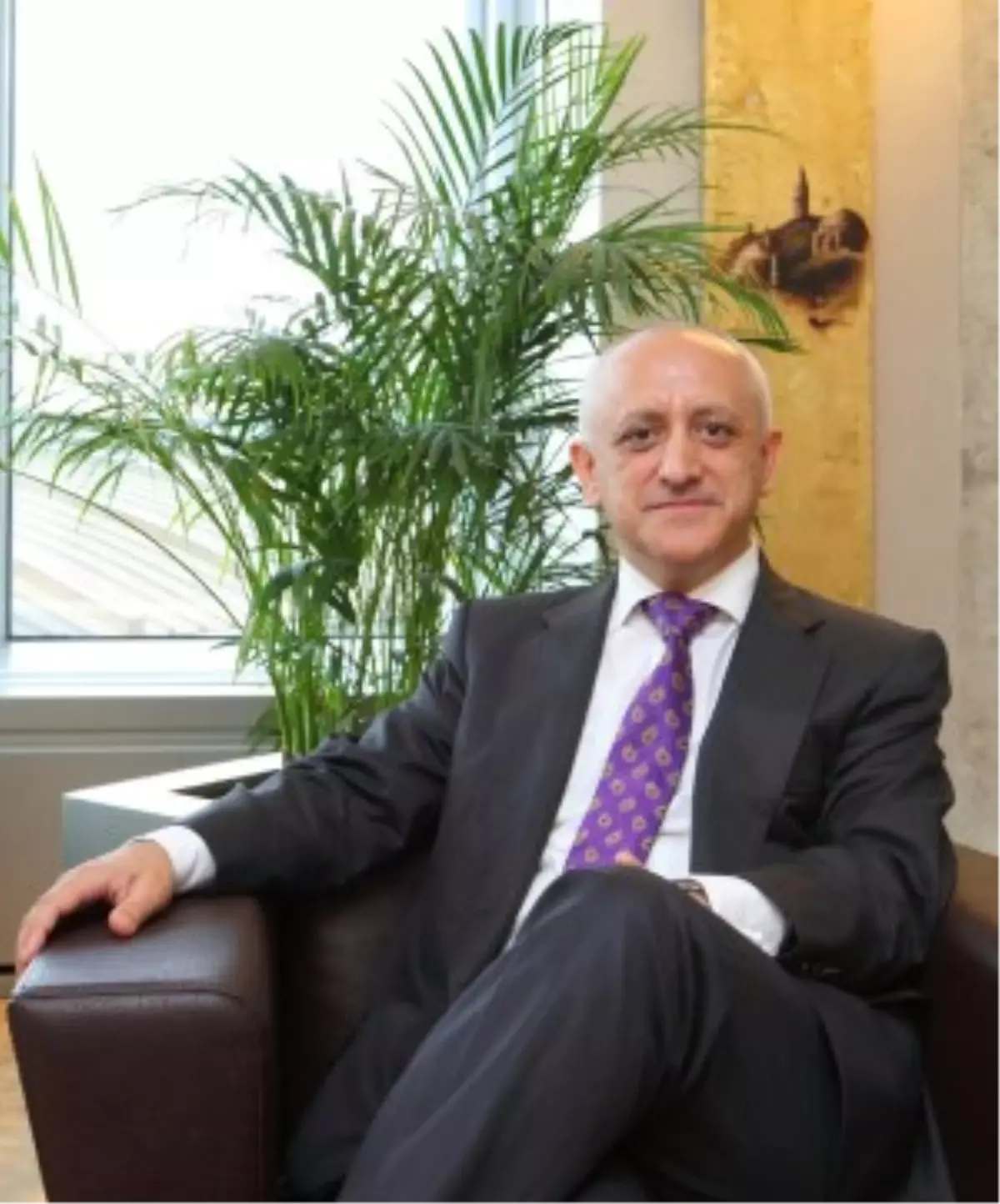 İş Yatırım Onuncu Şubesini Adana\'da Açtı